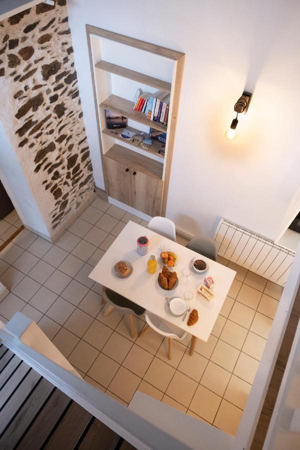 Le Pin-en-MaugesLe Duplex A Mimine公寓 外观 照片